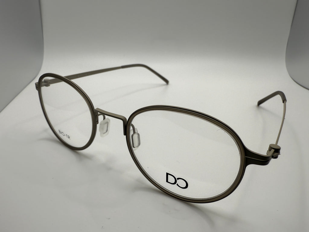 TTR9022 Unisex style;  Ultra-thin stainless steel with BIO-TR rim on the front ,very strong toughness