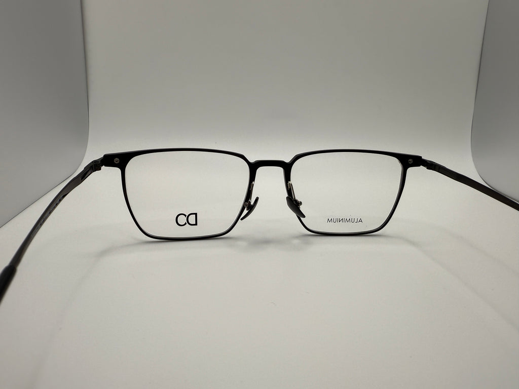 37002 Men style; Aluminium front ,B titanium temples ,acetate tips