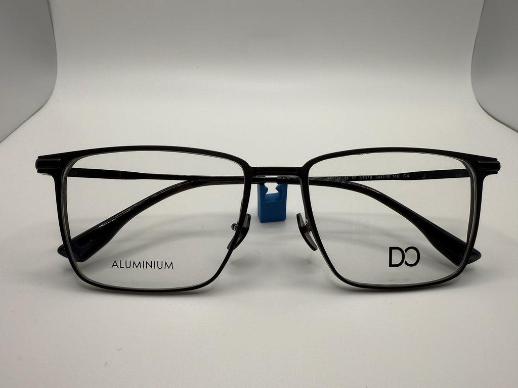 37079 Men style; Aluminium front ,B titanium temples ,acetate tips