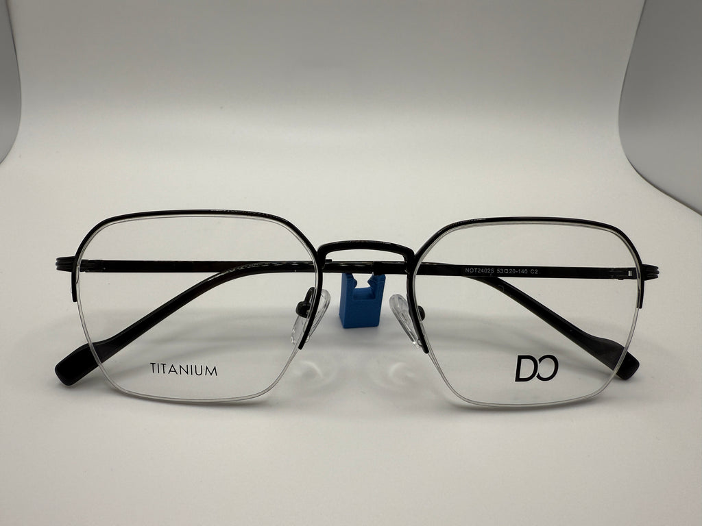 NOT24025 Unisex; B titanium front and temple with acetate tips