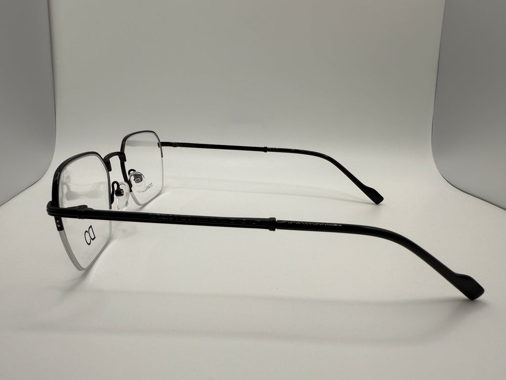 NOT24025 Unisex; B titanium front and temple with acetate tips