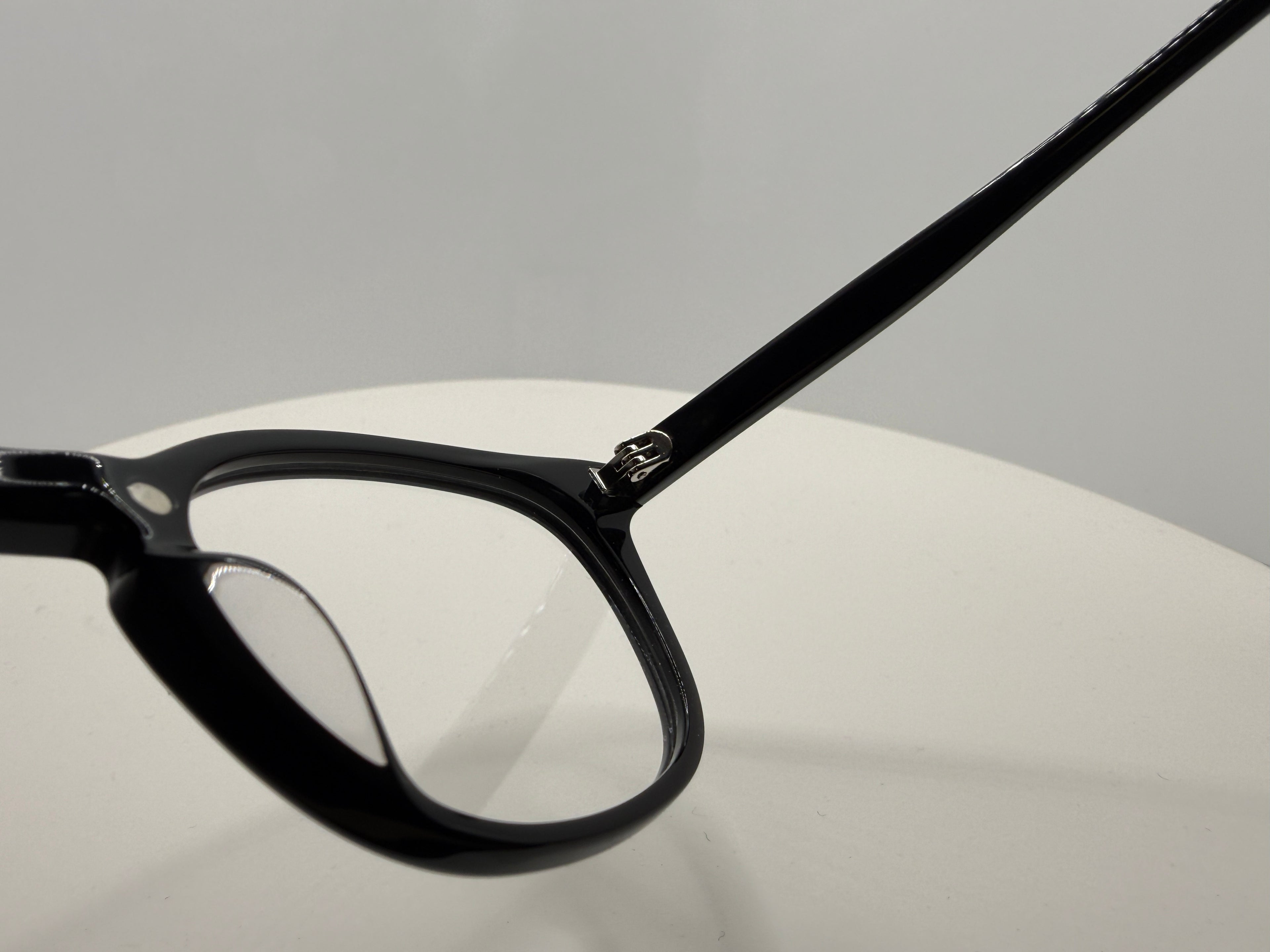 MB1645 Lady style Acetate frame with clippers