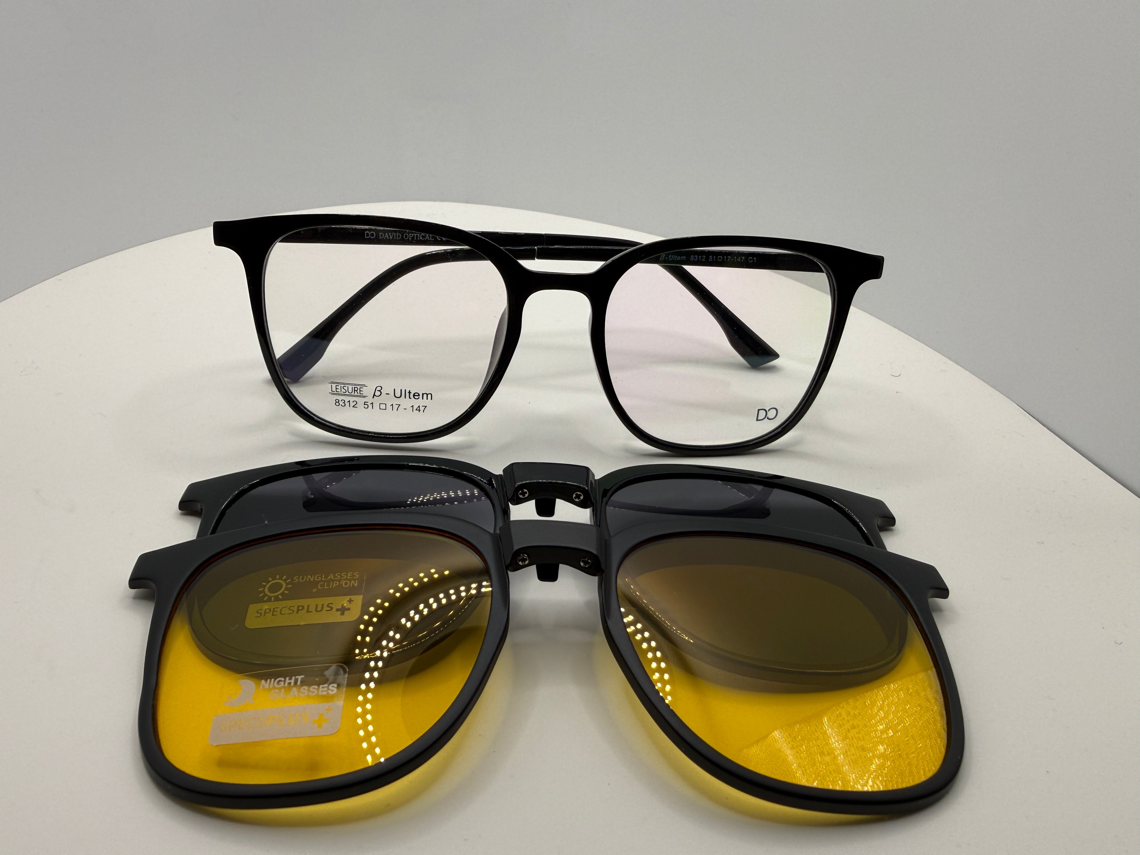 8312 Lady Beta Uitem frame with clippers
