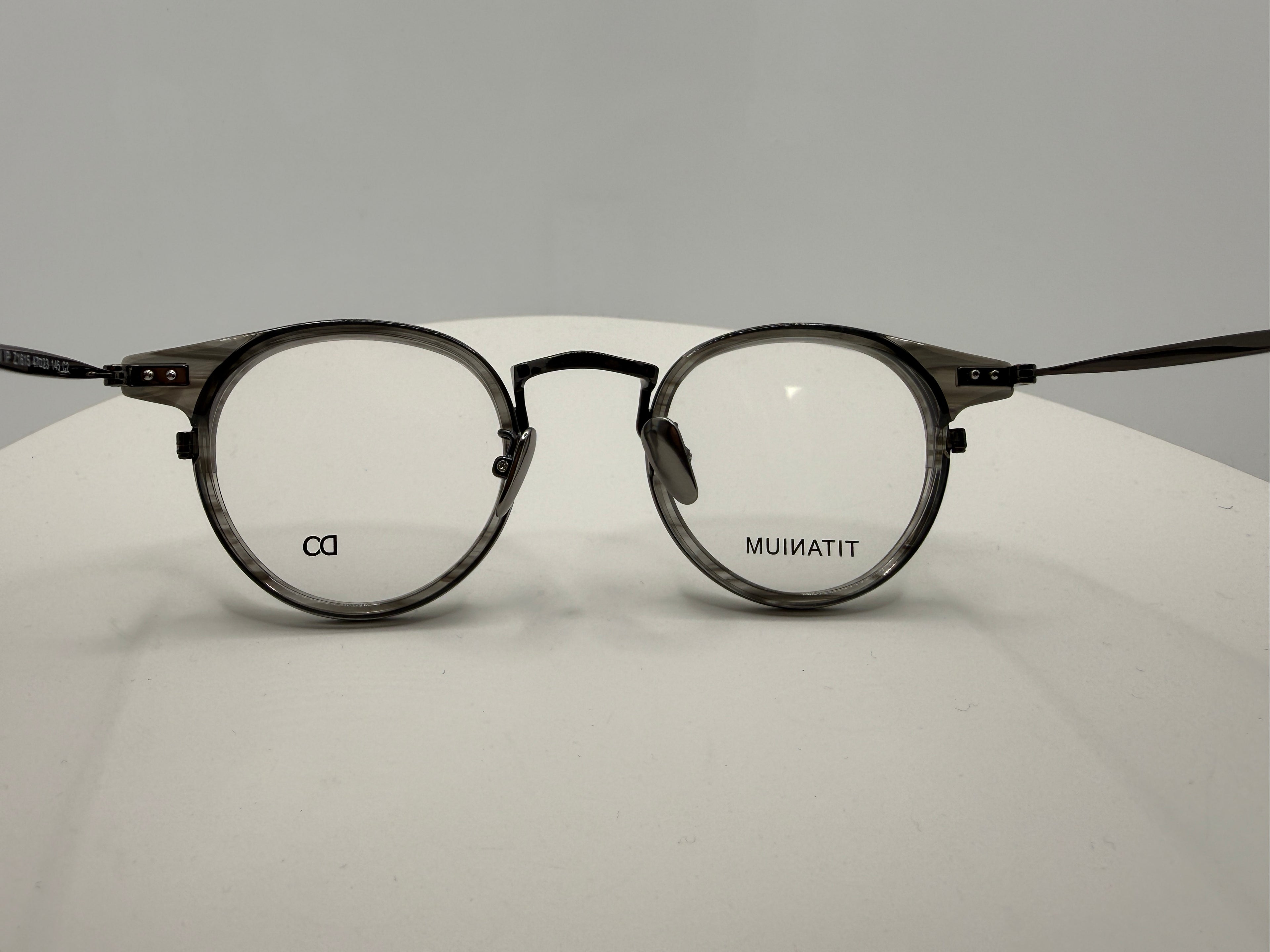 Z1615 Women style; Acetate front and temple with acetate tips